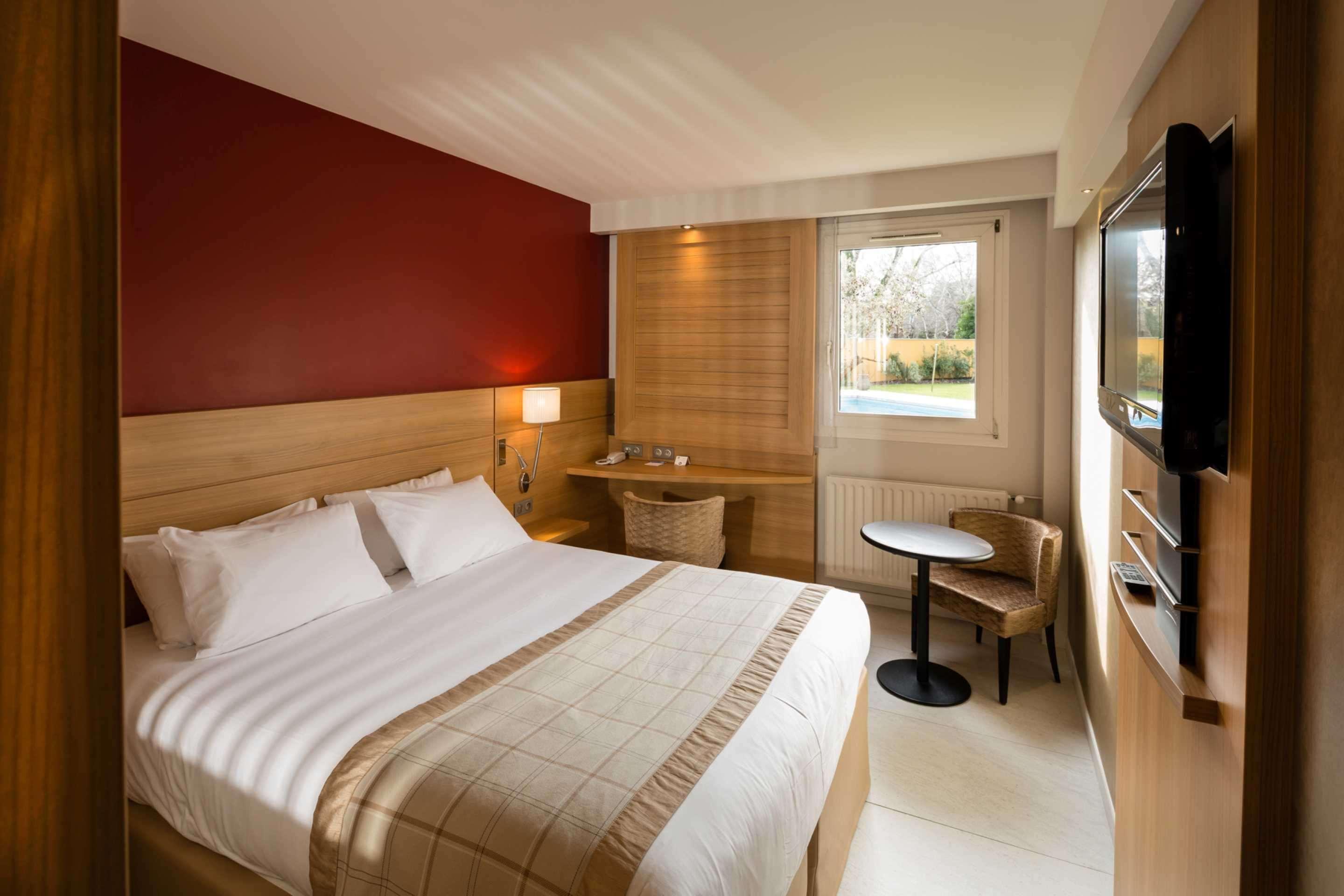 Best Western Plus Le Lavarin Αβινιόν Εξωτερικό φωτογραφία