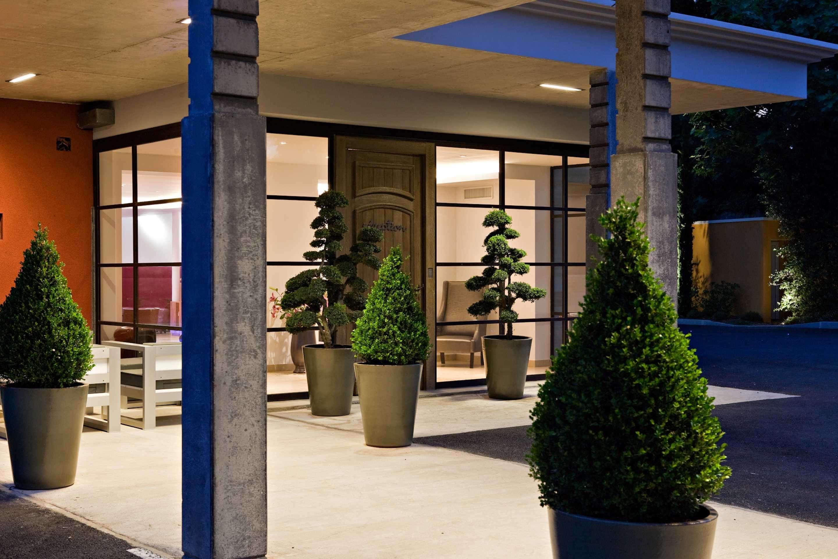 Best Western Plus Le Lavarin Αβινιόν Εξωτερικό φωτογραφία