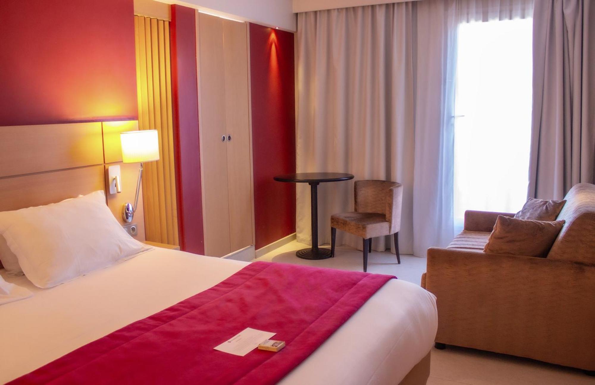 Best Western Plus Le Lavarin Αβινιόν Εξωτερικό φωτογραφία